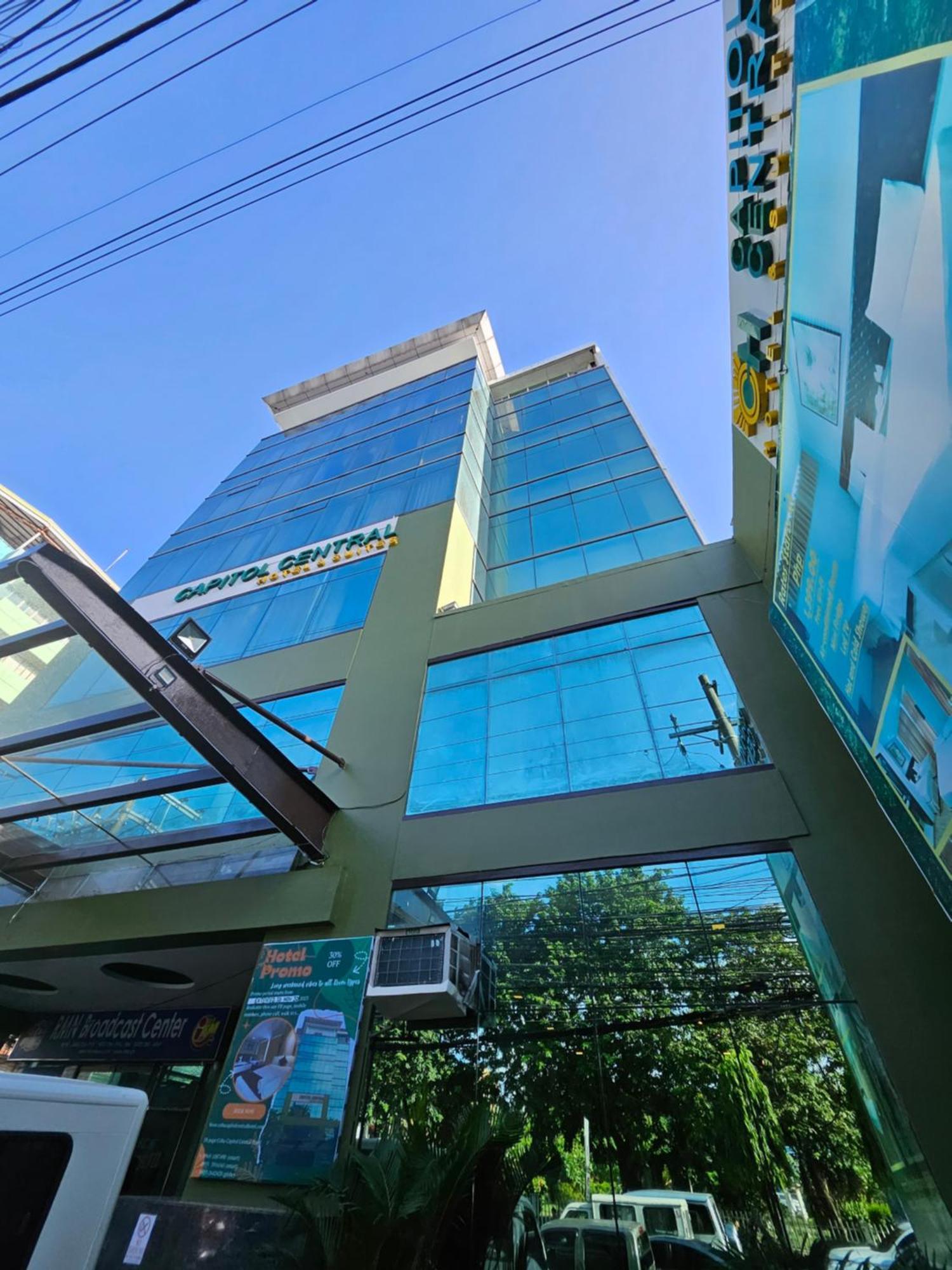 Cebu Capitol Central Hotel & Suites Powered By Cocotel Экстерьер фото