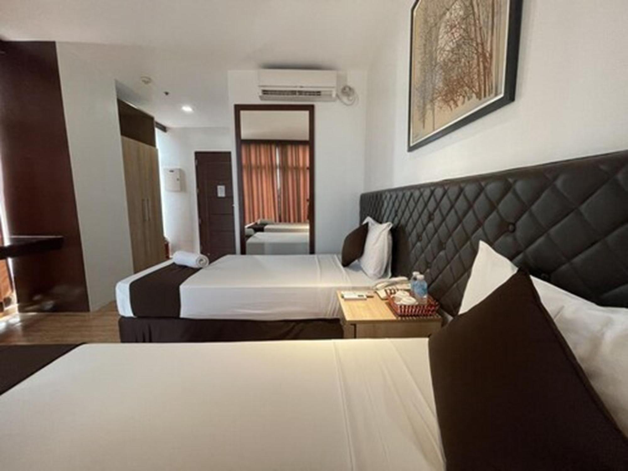 Cebu Capitol Central Hotel & Suites Powered By Cocotel Номер фото